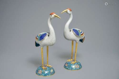 A PAIR OF LARGE CHINESE CLOISONNÉ AND GILT BRONZE CRANES, 18/19TH C.