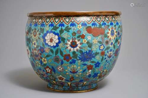 A LARGE CHINESE CLOISONNE 