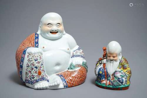 A LARGE CHINESE FAMILLE ROSE FIGURE OF BUDDHA AND A SMALL ONE OF SHOU LAO, 19/20TH C.