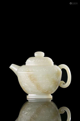 A QING DYNASTY  HETIAN JADE SEED MATERIAL TEAPOT