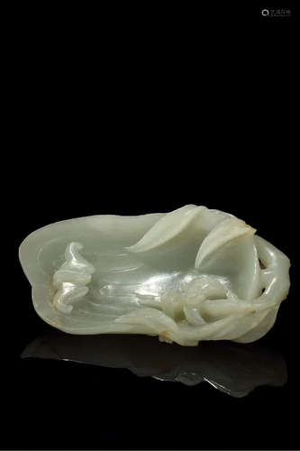 A HETIAN JADE WRITING BRUSH LICK 