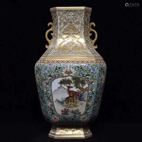 A YONGZHENGNIANZHI MARK GILDED ENAMEL SQUARE VASE