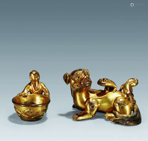 18世纪 铜鎏金童子铜瑞兽 （两件）