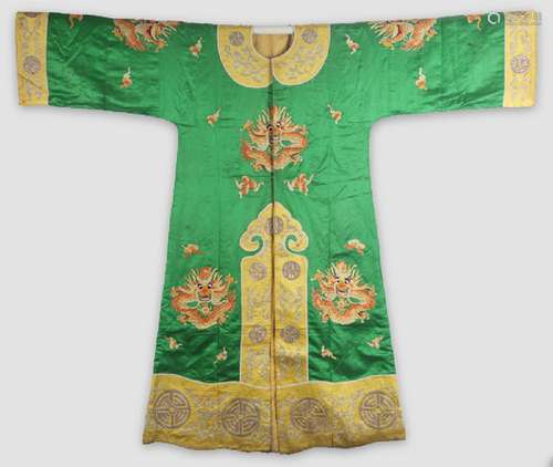 A GREEN COLOR ROYAL COURT ROBE