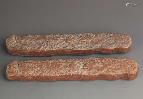 PAIR OF HUA LI MU DRAGONG AND PHOENIX CARVING