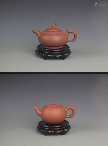 GROUP OF TWO FINELY MADE YI XING ZI SHA TEA POT