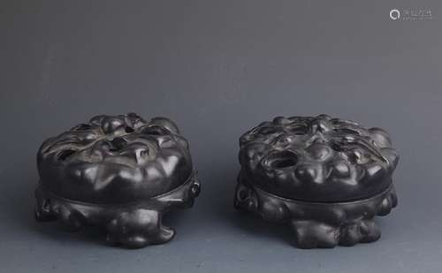 PAIR OF SANDALWOOD INCENSEI BOX