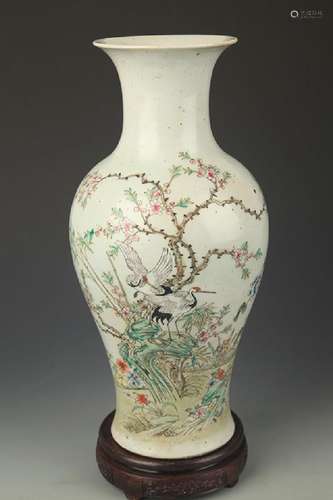 A FAMILLE ROSE STORY PATTERN GUAN YIN VASE