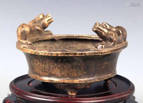 A DOUBLE EAR BRONZE CENSER