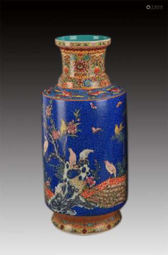 A ENAMEL COLOR BLUE GROUND FLOWER PATTERN VASE