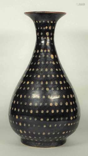 Jizhou Yuhuchun Vase with Dotted Design, Southern Song Dynasty.