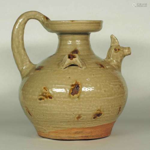 Yue Chicken-Head Spout Ewer with Brown Spots, Eastern Jin Dynasty