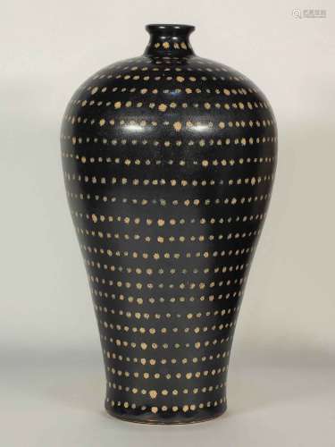 Jizhou Large Meiping with Dotted Design, Song Dynasty