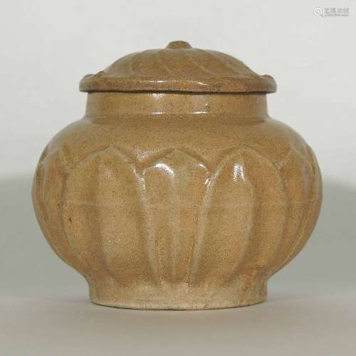 Lidded Jar with Moulded Lotus, Southern Song Dynasty