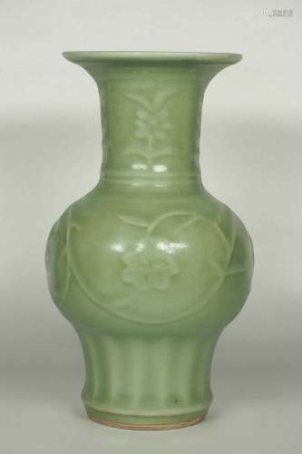 Longquan Vase with Floral Scroll, early Ming Dynasty