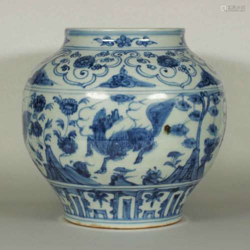 Jar with Qilin Design, Hongzhi-Zhengde, Ming Dynasty.