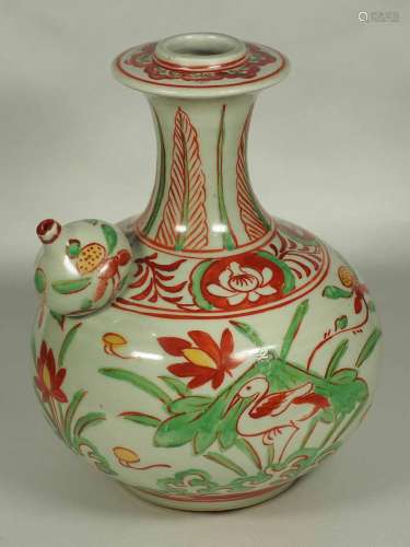 Wucai Kendi with Stork and Lotus, late Ming Dynasty