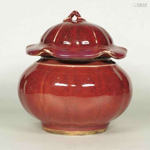 Langyao Hong Lobbed Jar with Lid, 18th Century Qing Dynasty