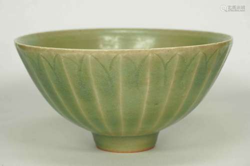 Longquan Bowl with Carved Lotus, Song Dynasty