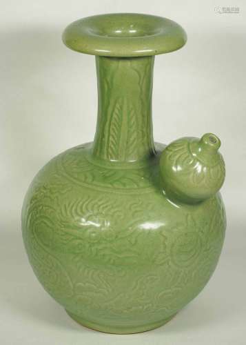 Large Celadon Kendi with Incised Dragon, late Ming Dynasty