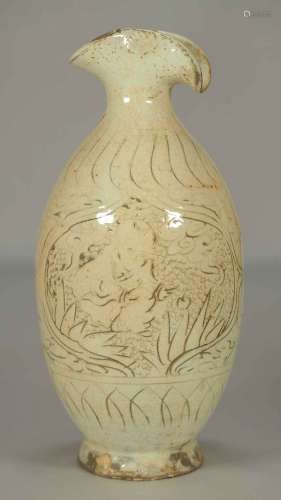 Cizhou Wine Bottle, late Jin-Yuan Dynasty