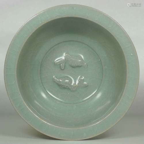 Longquan Bowl with Twin Fish and Lotus Design, Southern Song Dynasty