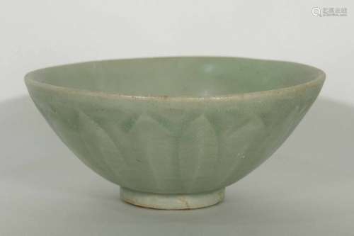 Longquan Bowl with Carved Lotus Petal Design, Yuan Dynasty