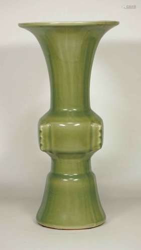 Longquan Gu-Form Vase, early Ming Dynasty