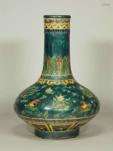 (TL) Fahua Hu-form Vase, Xuande Mark, Ming Dynasty + TL Certificate