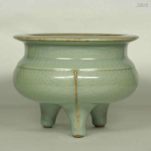 Longquan Tripod Censer, Southern Song Dynasty