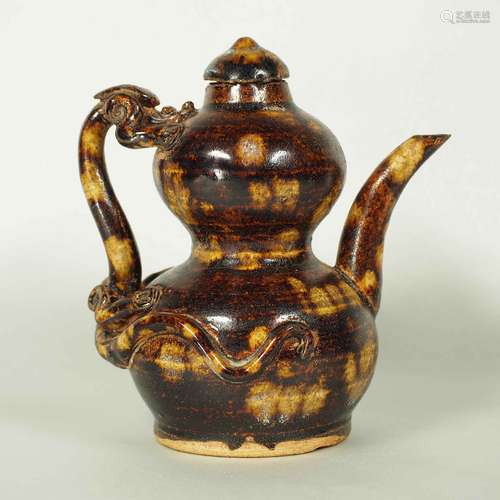 Jizhou Double Gourd Ewer with Dragon Handle, Song-Yuan Dynasty