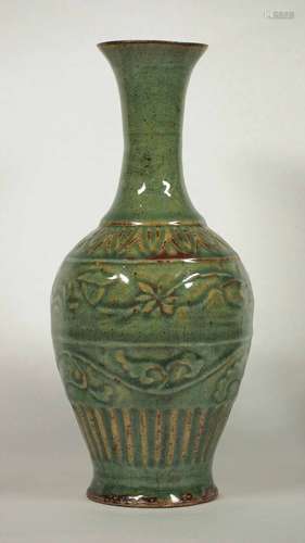 Longquan Vase, Southern Song Dynasty