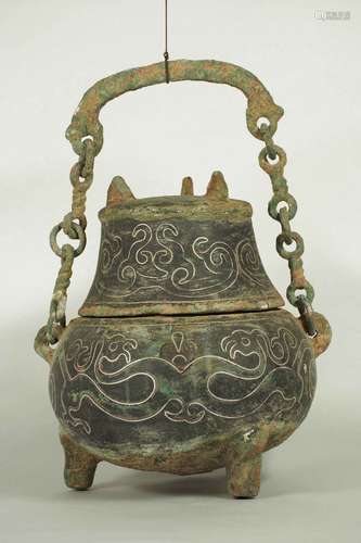 Houlou' Bronze Wine Vessel with Double Phoenixes, Han Dynasty