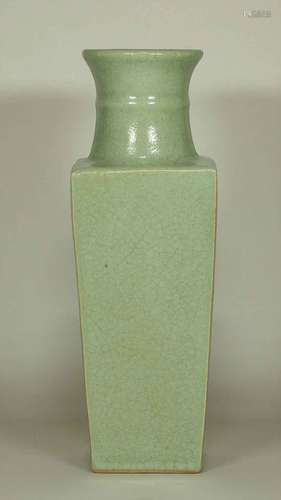 Celadon Square Crackled Vase, Ming Dynasty