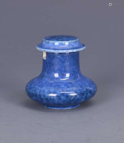 Blue Glaze Porcelain Water Dropper