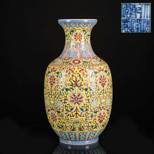Kuangxu Copied Qianlong Porcelain Vase