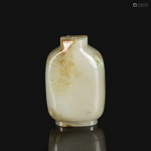 18th Antique Pale Celadon Snuff Bottle