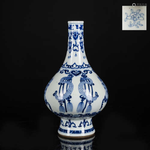 18-19th Antique Blue & White Porcelain Vase
