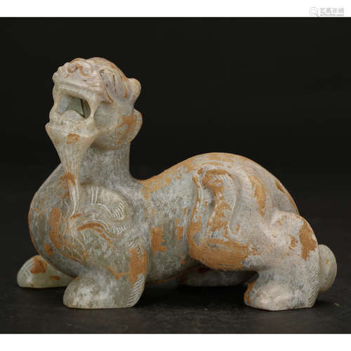 CHINESE ARCHAIC STYLE JADE BEAST