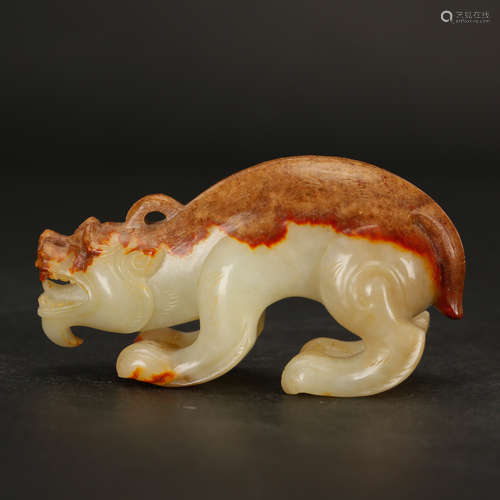 CHINESE ARCHAIC JADE BEAST