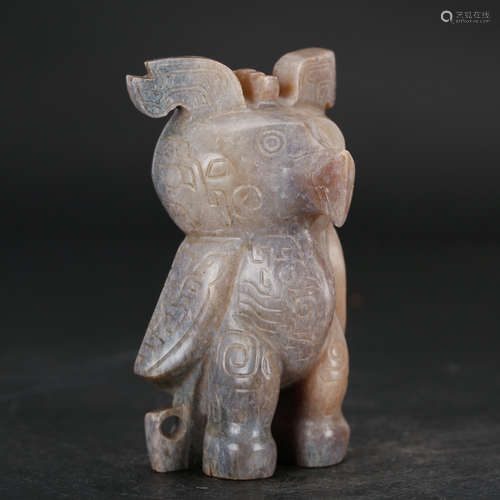 CHINESE ARCHAIC JADE BEAST