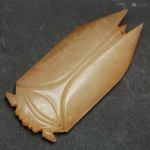 CHINESE ARCHAIC STYLE JADE CICADA