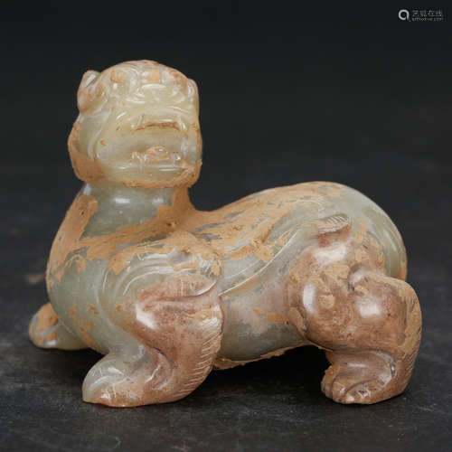 CHINESE ARCHAIC STYLE JADE BEAST