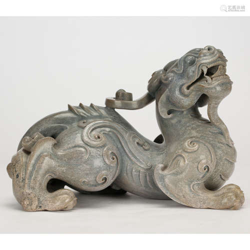 CHINESE ARCHAIC STYLE JADE BEAST