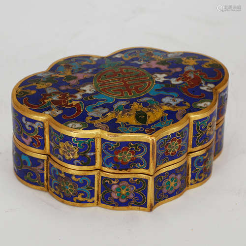 CHINESE CLOISONNE ENAMEL RUYI COVER BOX