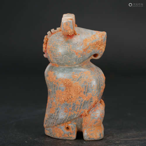 CHINESE ARCHAIC STYLE JADE FIGURINE