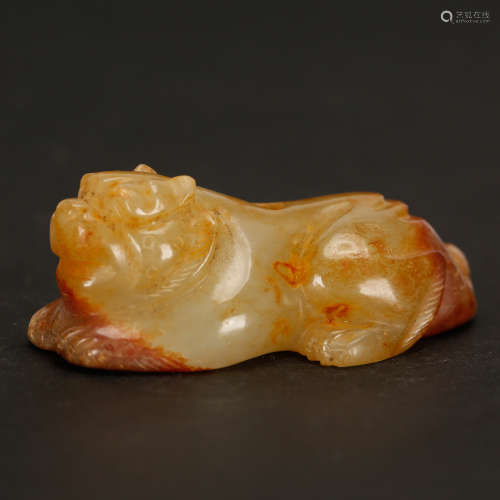 CHINESE ARCHAIC STYLE JADE BEAST