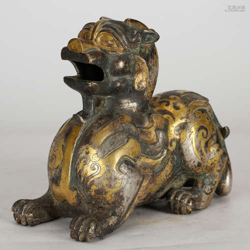 CHINESE GILT BRONZE BEAST