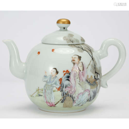 CHINESE FAMILLE ROSE PORCELAIN TEAPOT