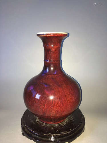 A SOLID COLOR TRANSMUTATION GLAZE VASE, QING DYNASTY YONGZHENG NIANZHI